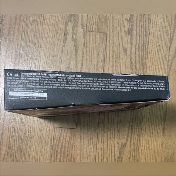 NIB - Monster High - Clawdeen Wolf - “Little Dead Riding Wolf” Doll - Picture 13 of 15